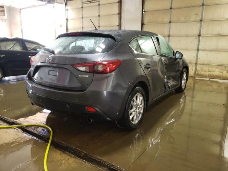 MAZDA 3 TOURING 2016