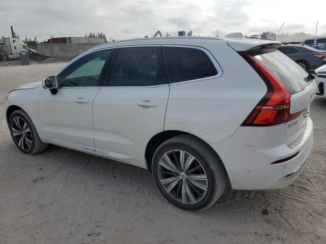 VOLVO XC60 PLUS 2023