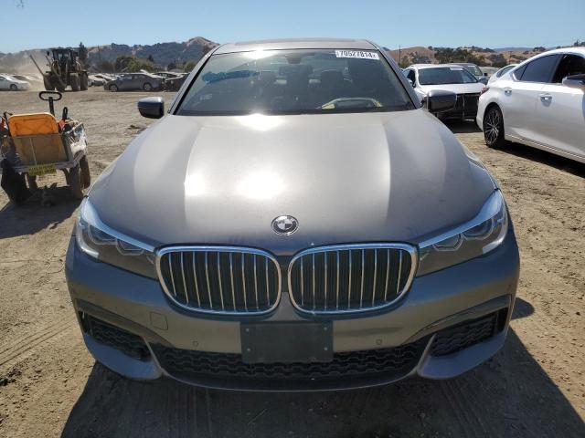 BMW 740 I 2016