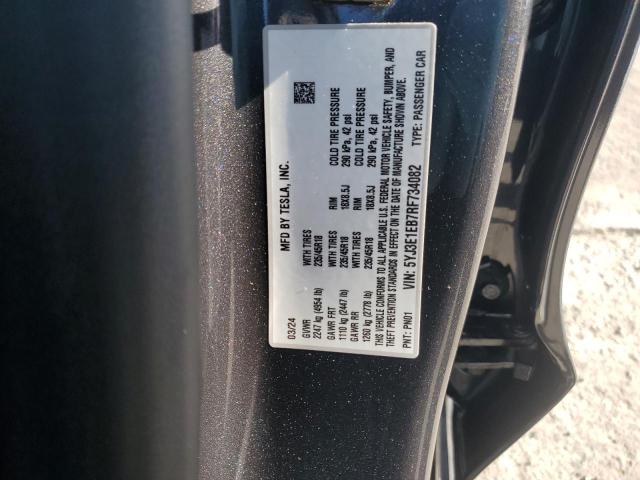 TESLA MODEL 3 2024