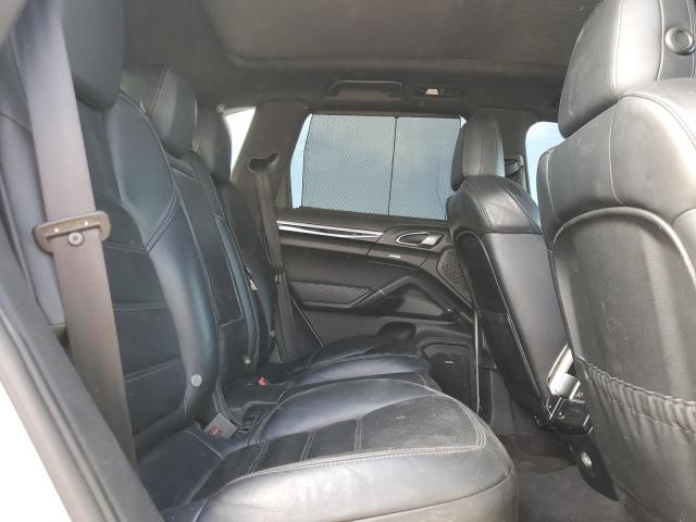 PORSCHE CAYENNE S HYBRID 2012
