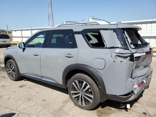 NISSAN PATHFINDER PLATINUM 2024