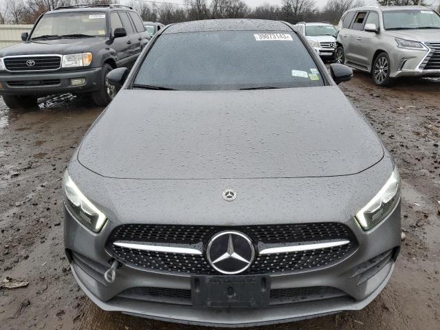 MERCEDES-BENZ A 220 4MATIC 2021
