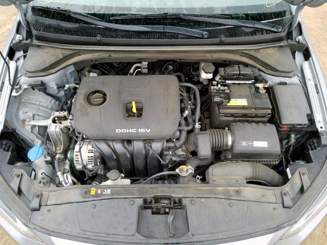 HYUNDAI ELANTRA SE 2017
