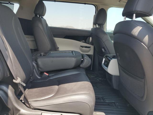 KIA CARNIVAL EX 2024