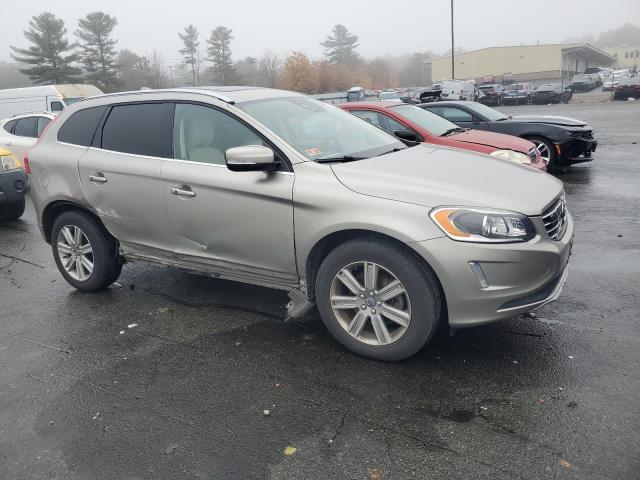 VOLVO XC60 T6 PLATINUM 2016