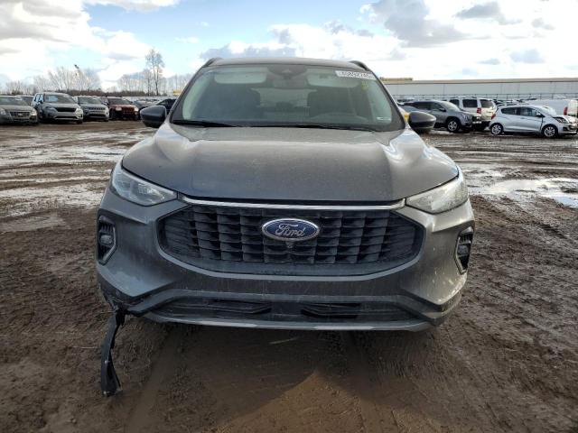FORD ESCAPE PLATINUM 2023