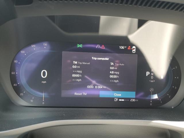 VOLVO XC40 PLUS 2023