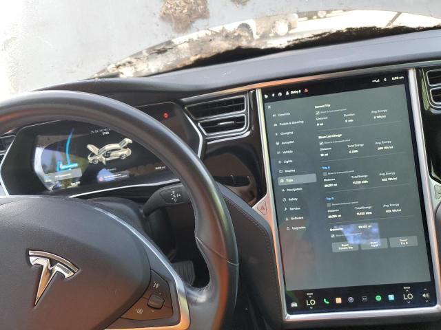 TESLA MODEL S 2015
