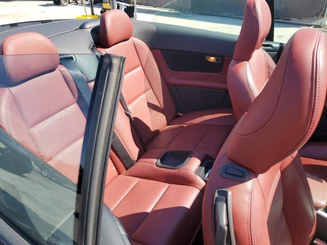 VOLVO C70 T5 2013