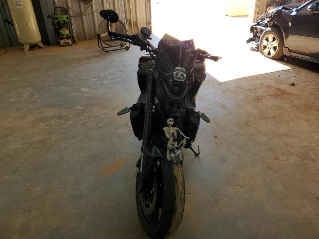 YAMAHA MT09 2023