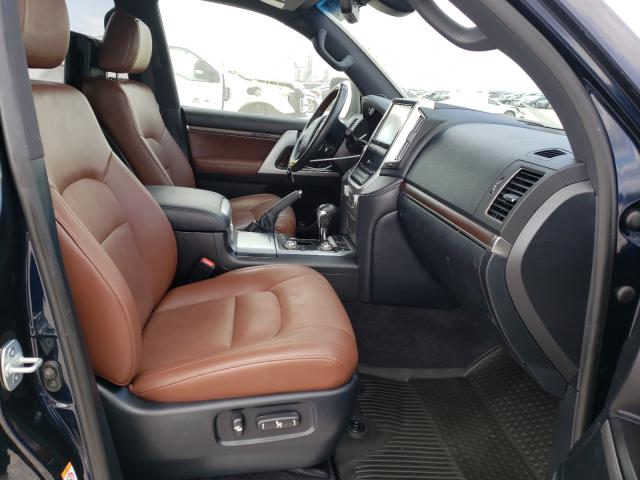 TOYOTA LAND CRUISER 2017