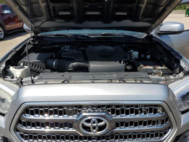 TOYOTA TACOMA DOUBLE CAB 2017