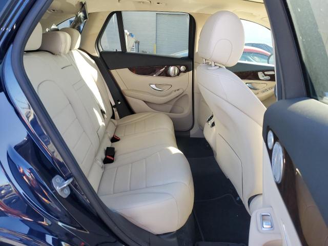 MERCEDES-BENZ GLC 300 2017