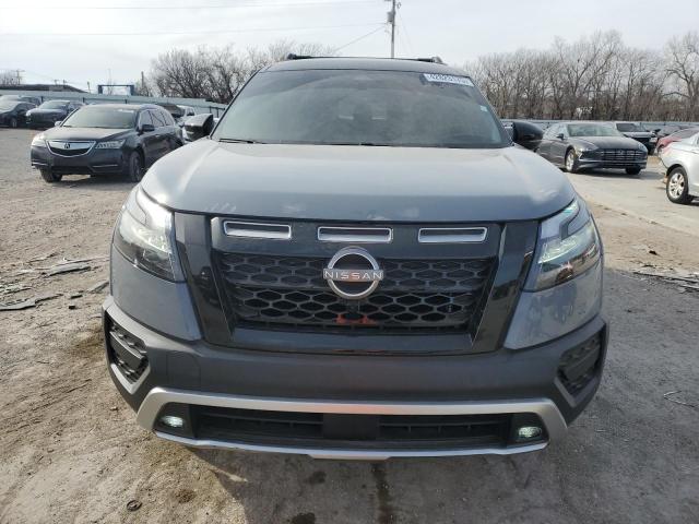 NISSAN PATHFINDER SV 2023