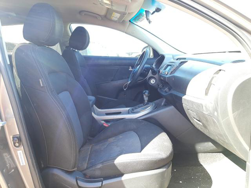 KIA SPORTAGE LX 2014