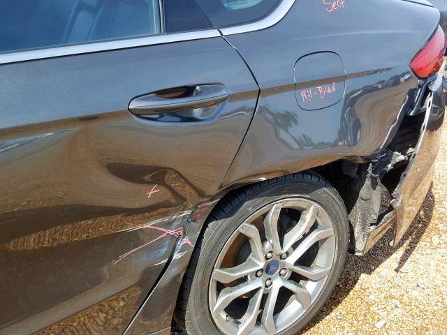 FORD FUSION SE HYBRID 2017