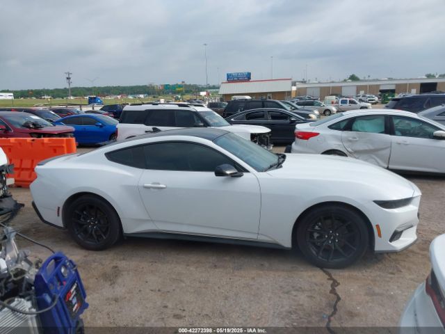 FORD MUSTANG ECOBOOST PREMIUM FASTBACK 2024