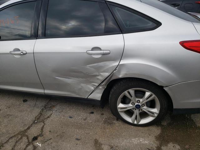 FORD FOCUS SE 2014