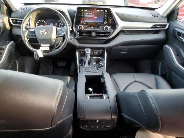 TOYOTA HIGHLANDER XLE 2021