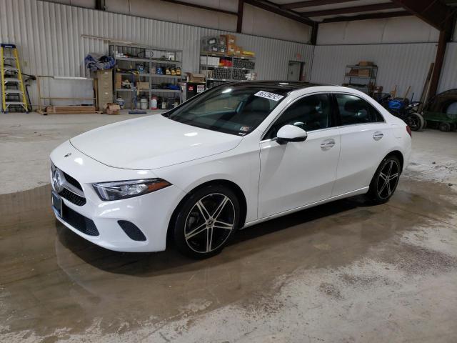 MERCEDES-BENZ A 220 2019