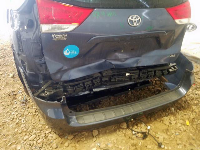 TOYOTA SIENNA XLE 2014