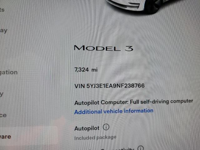 TESLA MODEL 3 2022