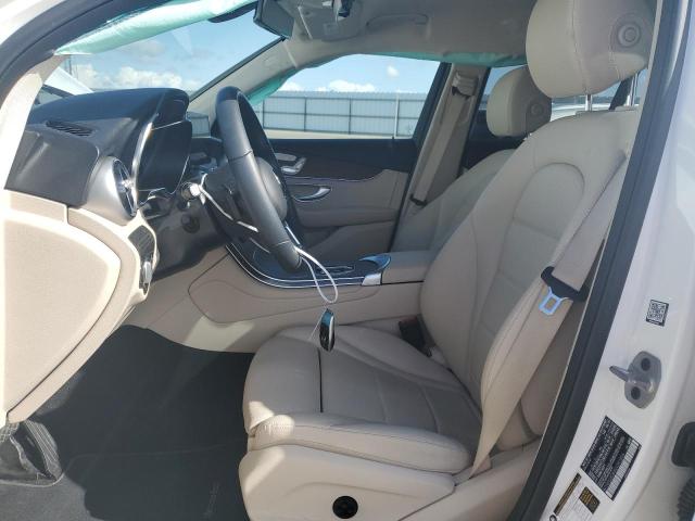 MERCEDES-BENZ GLC 300 2022