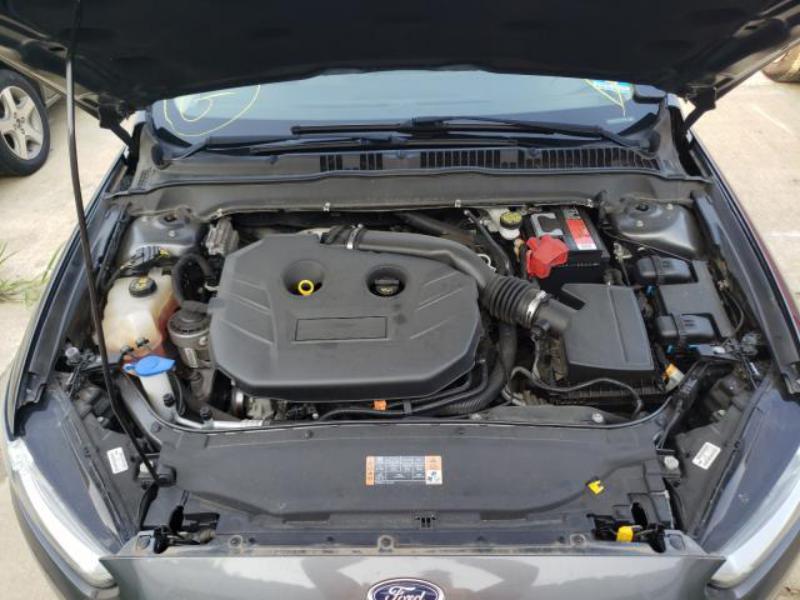FORD FUSION TITANIUM 2015