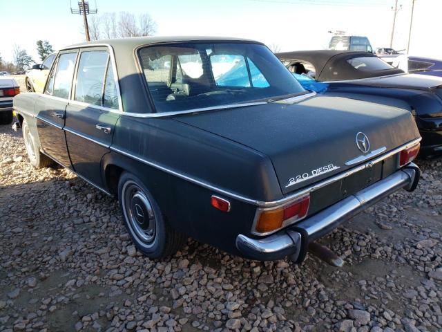 1972 MERCEDES-BENZ 200D