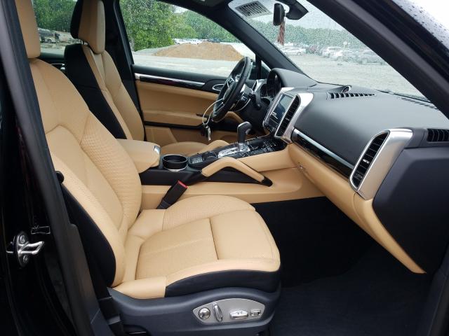PORSCHE CAYENNE 2018