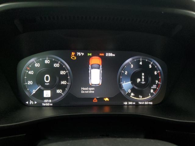 VOLVO XC40 T4 R-DESIGN 2020