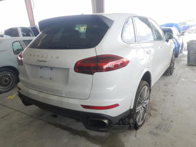 PORSCHE CAYENNE 2018