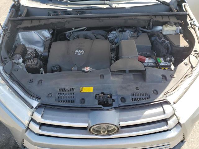 TOYOTA HIGHLANDER XLE 2018