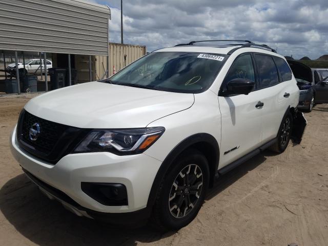 NISSAN PATHFINDER SL 2020