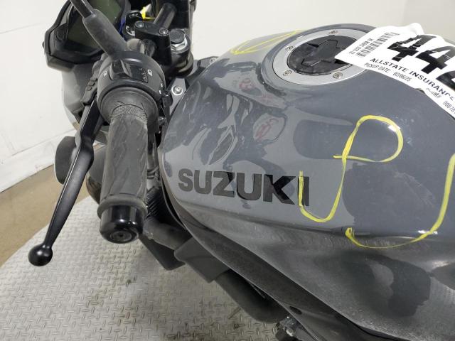 SUZUKI SV650 2023