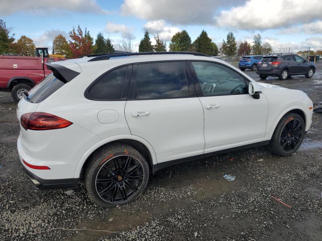 PORSCHE CAYENNE 2018