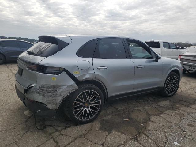 PORSCHE CAYENNE 2020