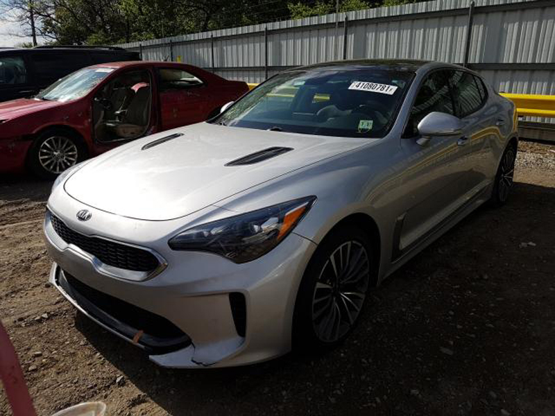 KIA STINGER PREMIUM 2017