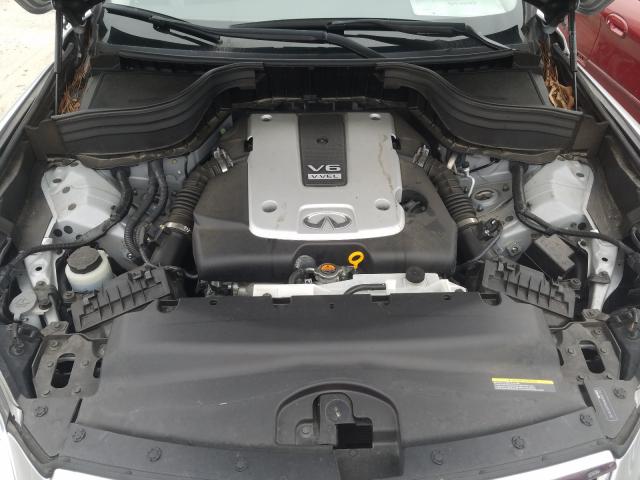INFINITI QX50 2017