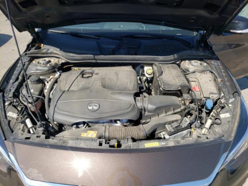 2018 INFINITI QX30 BASE