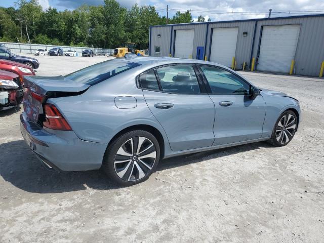 VOLVO S60 B5 MOMENTUM 2022
