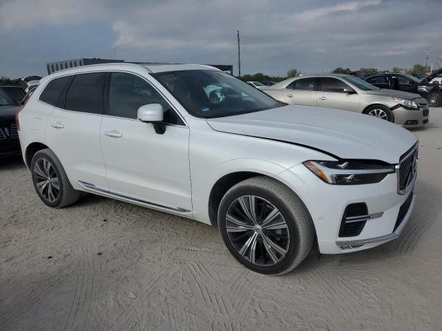 VOLVO XC60 PLUS 2023