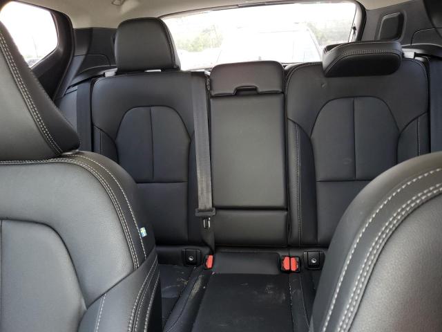 VOLVO XC40 PLUS 2024