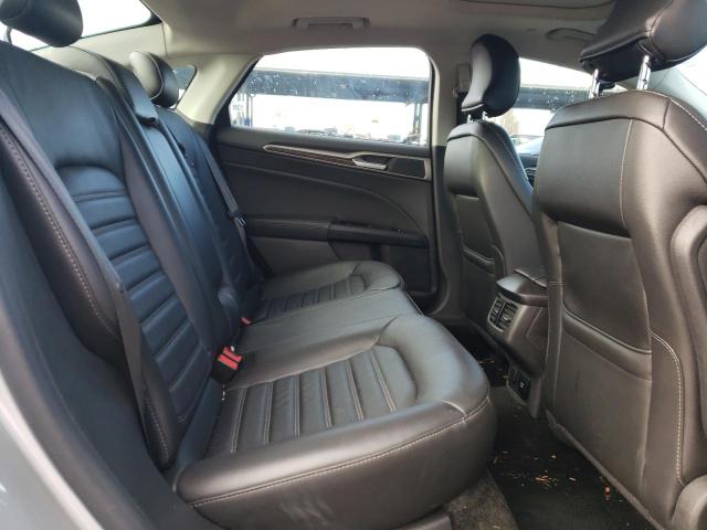 FORD FUSION SE HYBRID 2016