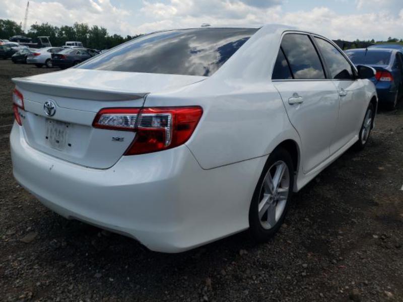 TOYOTA CAMRY L 2014