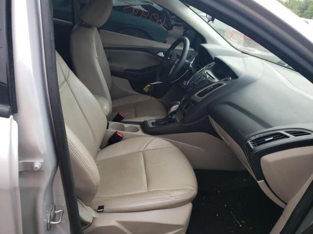 FORD FOCUS SE 2014