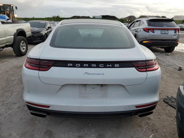 PORSCHE PANAMERA 4 2018