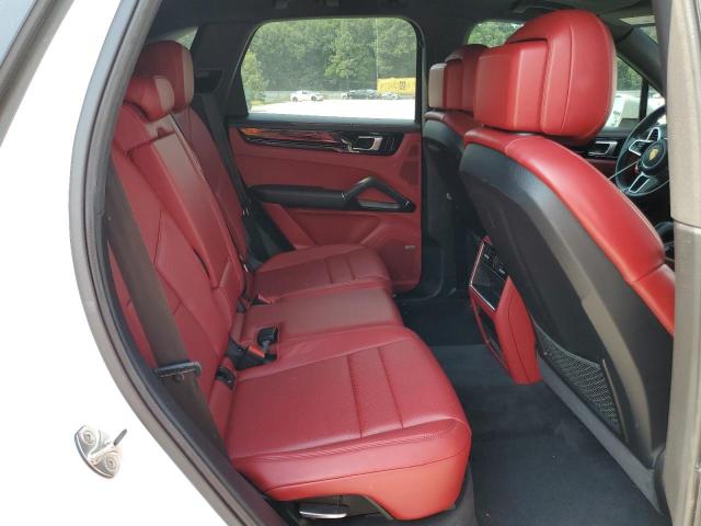 PORSCHE CAYENNE 2020