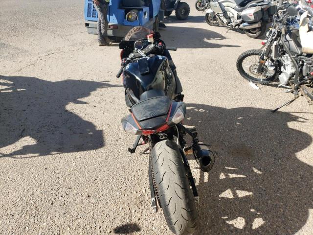 SUZUKI GSX-R600 2024